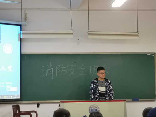 图1.png